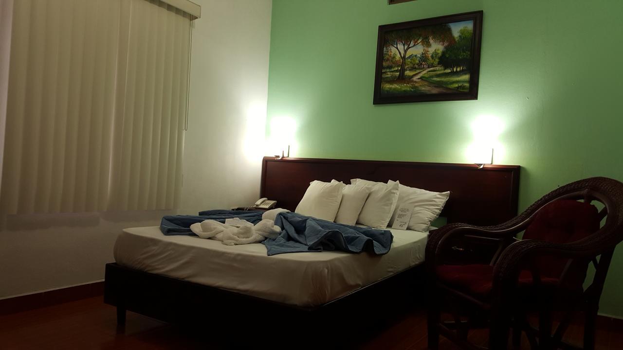 Hotel Don Vito Esteli Ngoại thất bức ảnh